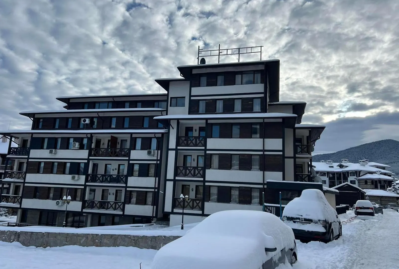 Top Top Location Green Apartment Bansko