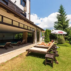 Hotel & Holidays - Free Parking, Bansko
